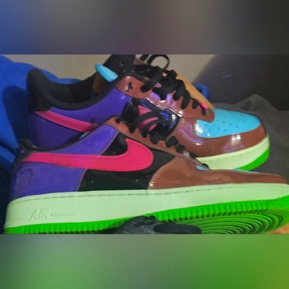 AF1 undefeated  (special edition) the goat. Size 11
